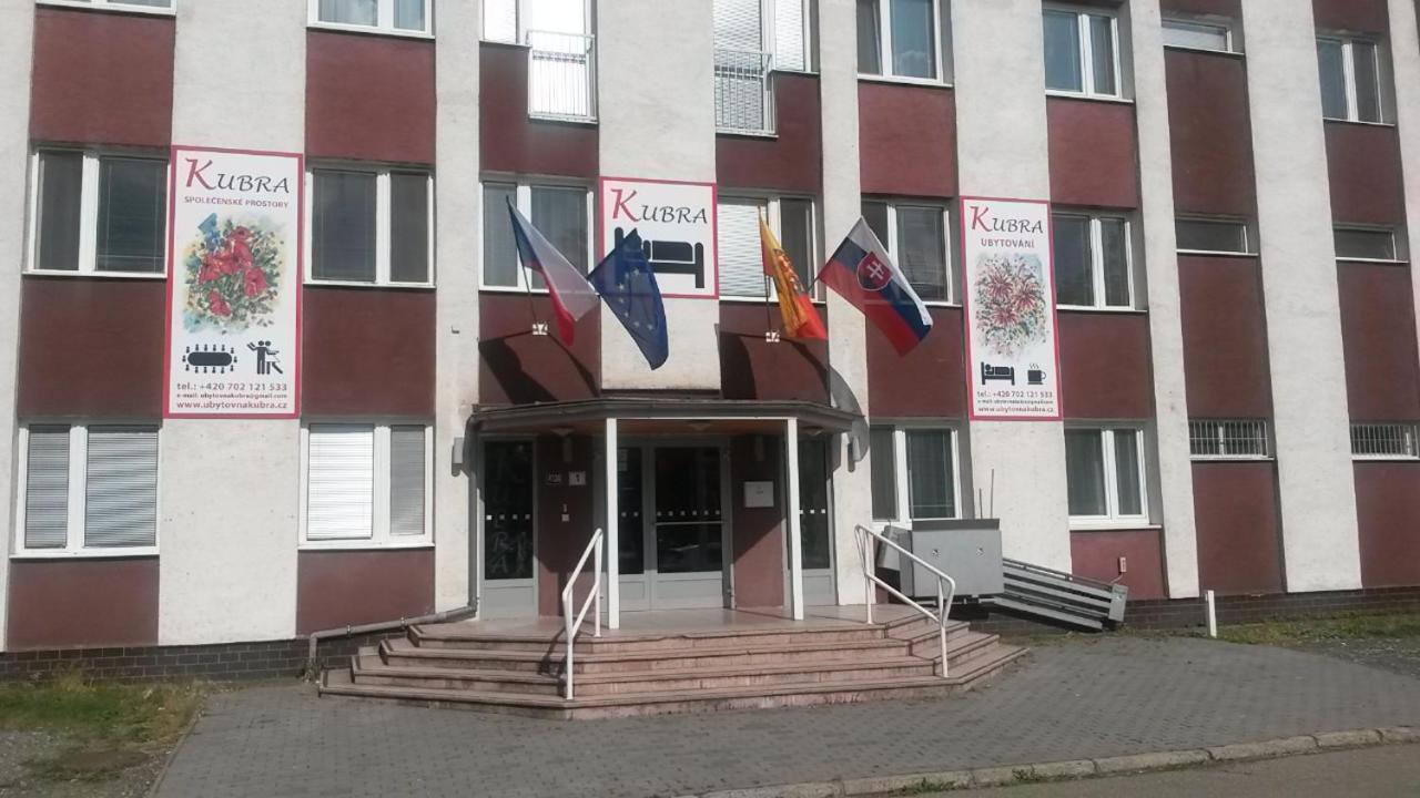 Ubytovna Kubra Hodonin Bagian luar foto