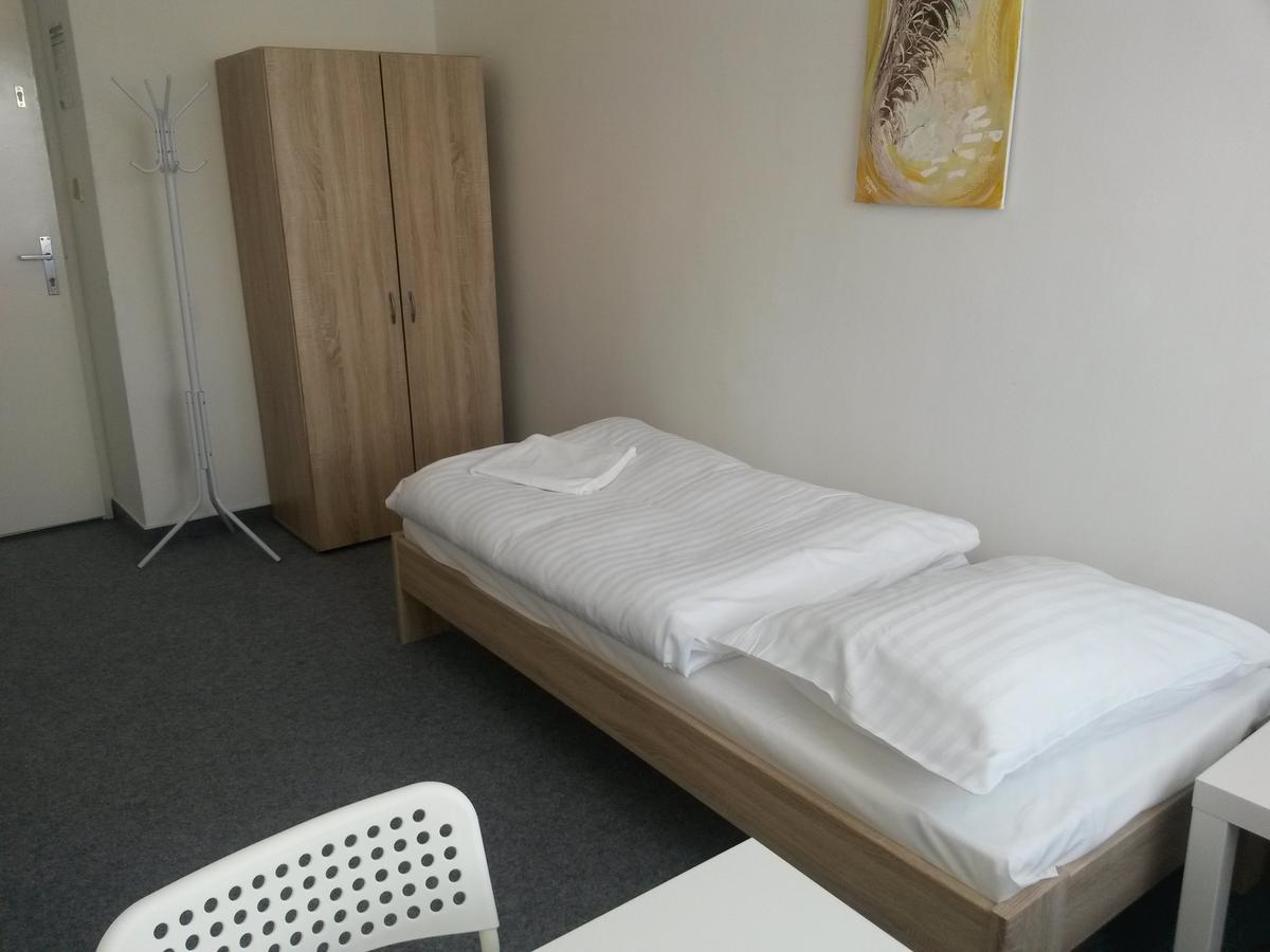 Ubytovna Kubra Hodonin Ruang foto
